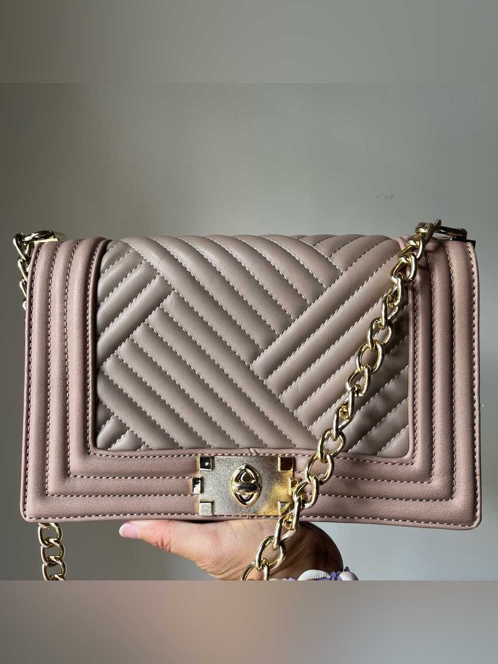 Chevron quilted structured handbag, shoulder bag, Crossbody dusty pink nude